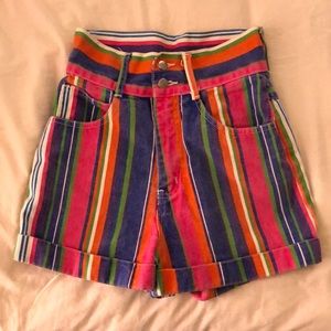 Vintage high waisted striped shorts
